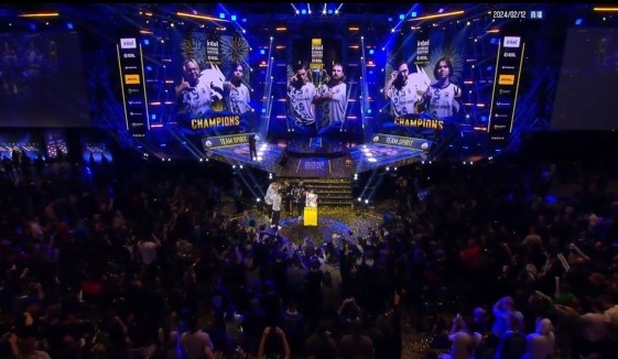 LNG官方庆祝Hang选手征战LPL四周年